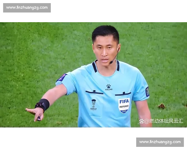 中国裁判马宁携海信 VAR 亮相世俱杯 执法与科技双突破 中国裁判马宁携海信 VAR 亮相世俱杯 执法与科技双突破
